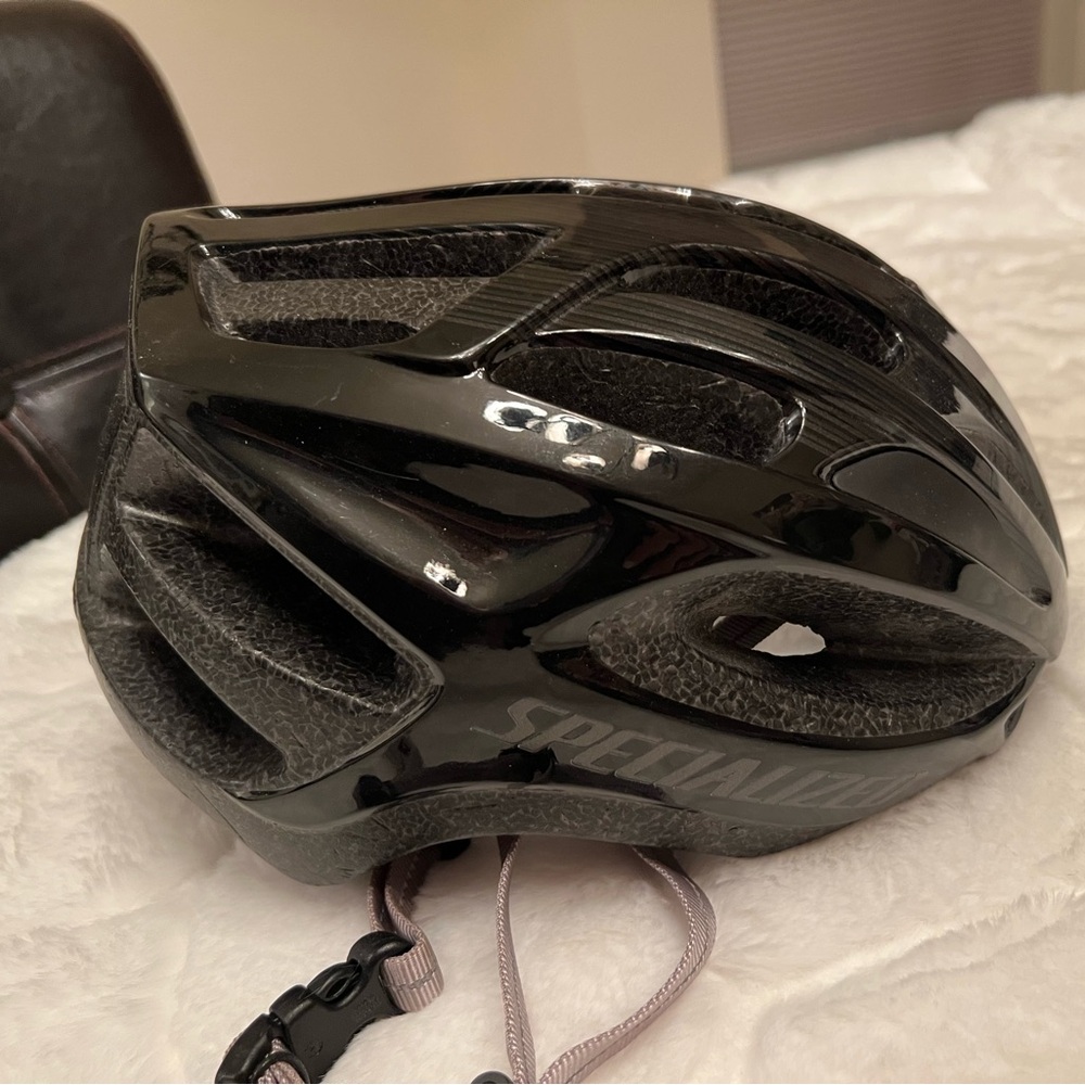 Specialized adult bike helmet. Good condition, minor scratches. Works great.